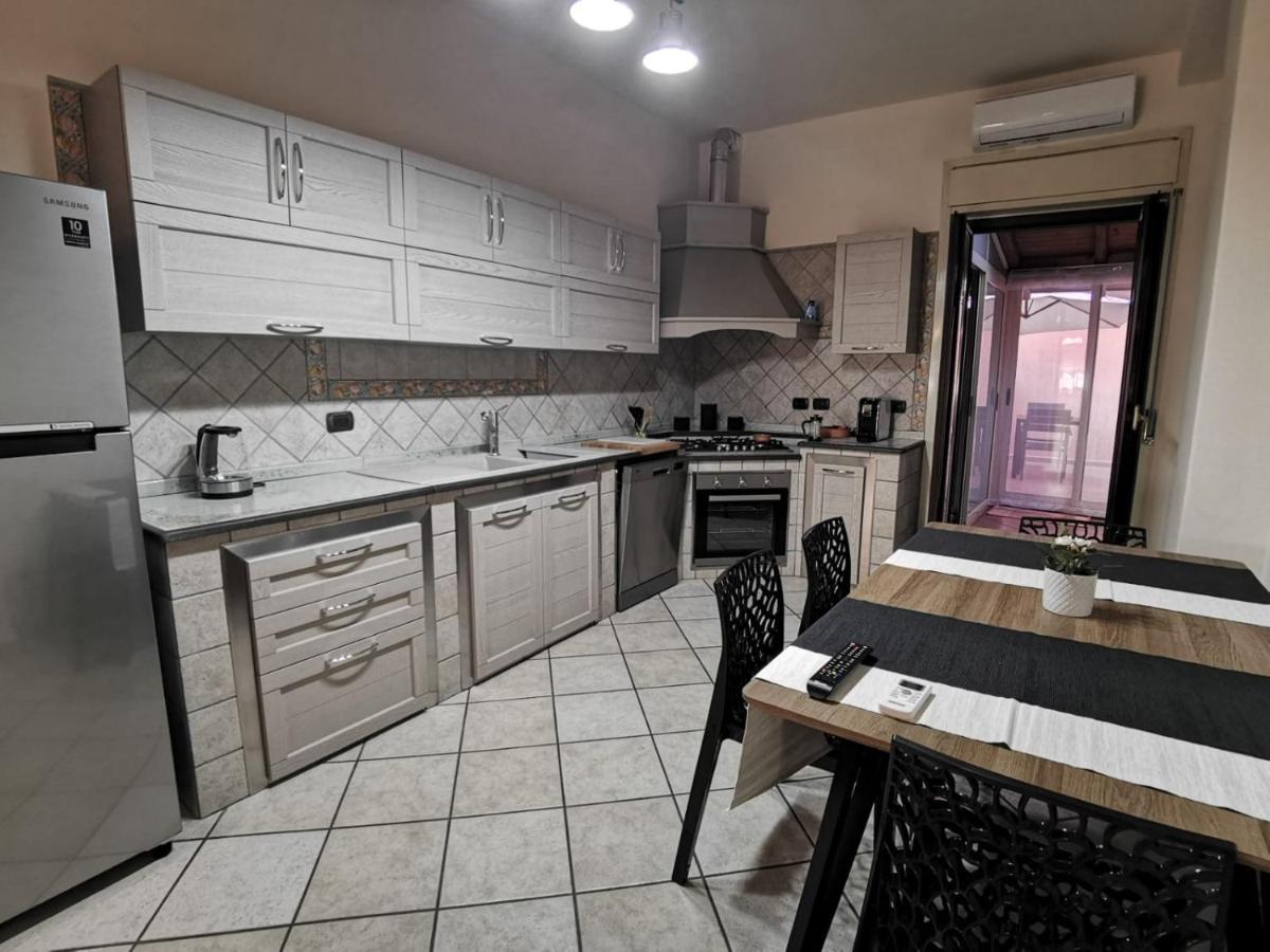 Casa Ruby Apartment Мистербианко Екстериор снимка